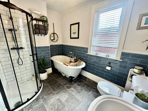 Photo 1- click for photo gallery